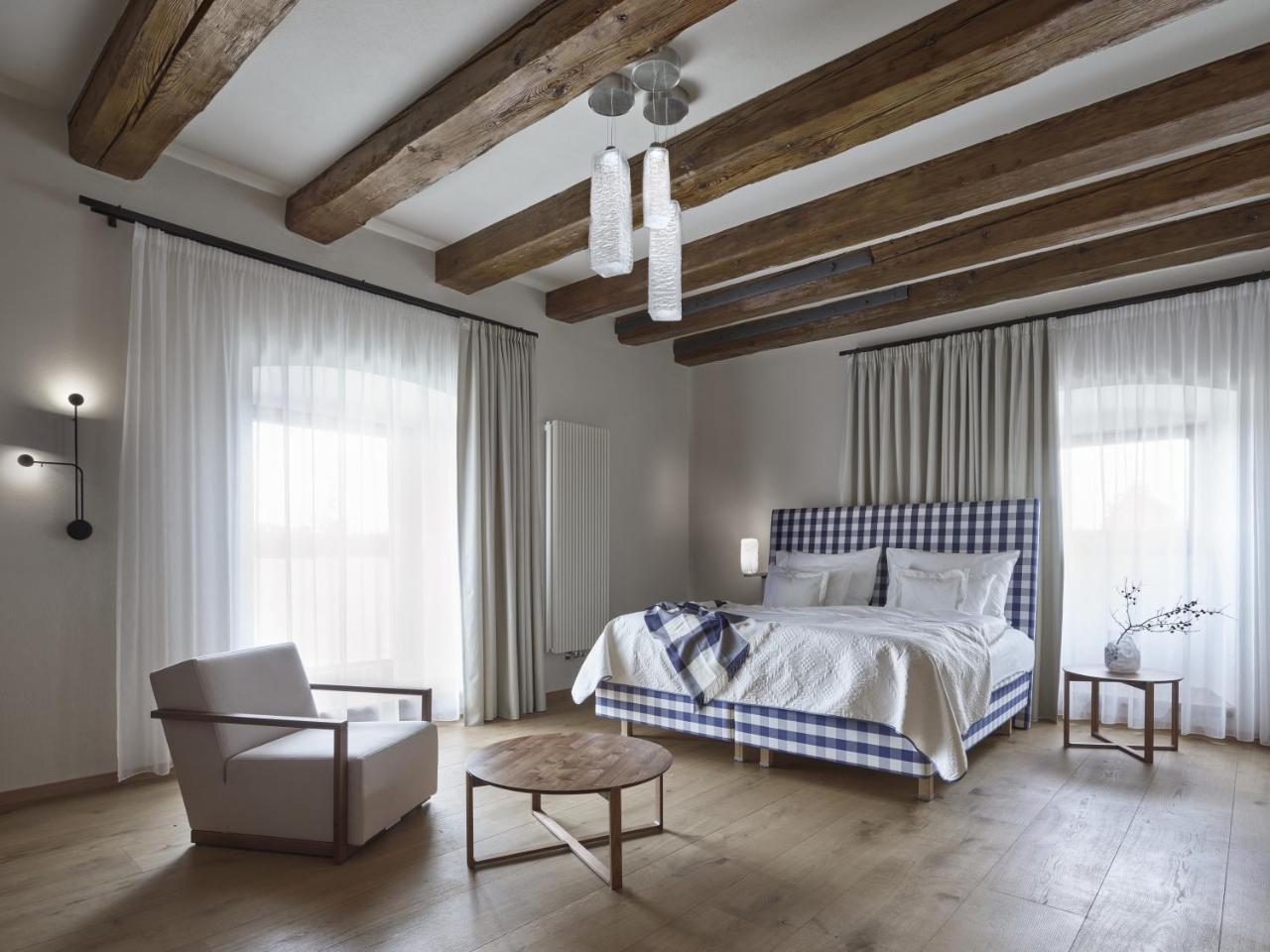Lotrinsky Hotel Velké Pavlovice المظهر الخارجي الصورة